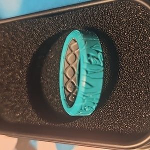 Groove Life Silicone Ring